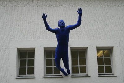 Eingang von außen (Sommerausstellung 2010)