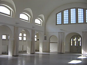 Die Halle ohne Trennwände
